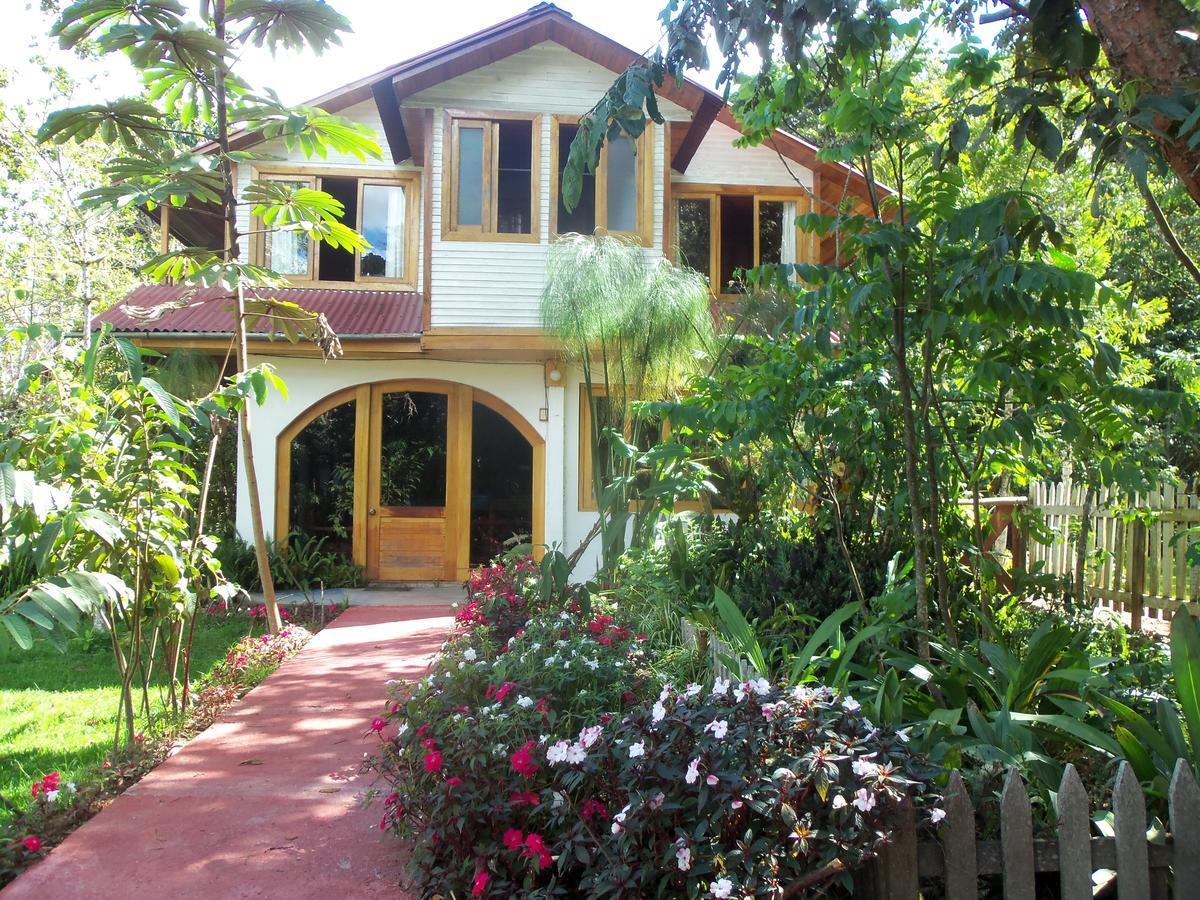 Refugio De Orquideas Villa Oxapampa Exteriör bild