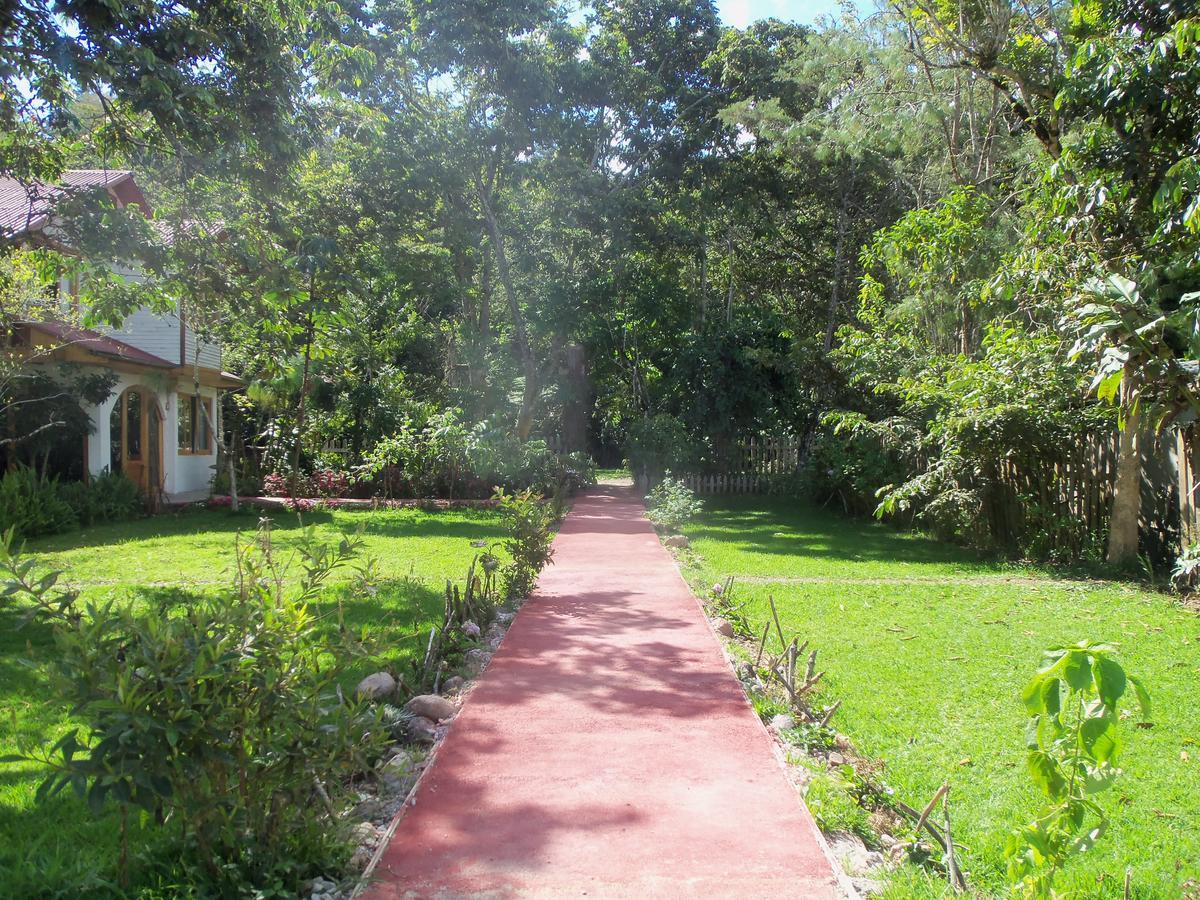 Refugio De Orquideas Villa Oxapampa Exteriör bild